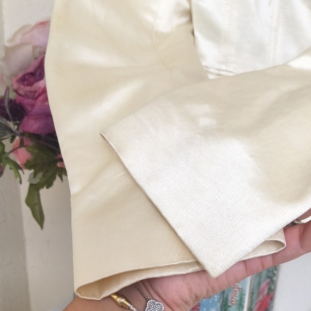 Kulson Italy Elegant Cream Satin Blazer Glam maximalists Scandinavian Preppy - Picture 4 of 14